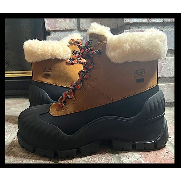 UGG Adiroam Waterproof Chestnut Leather Wool-Blend Lining Hiking Boot Size 9 - Picture 3 of 7